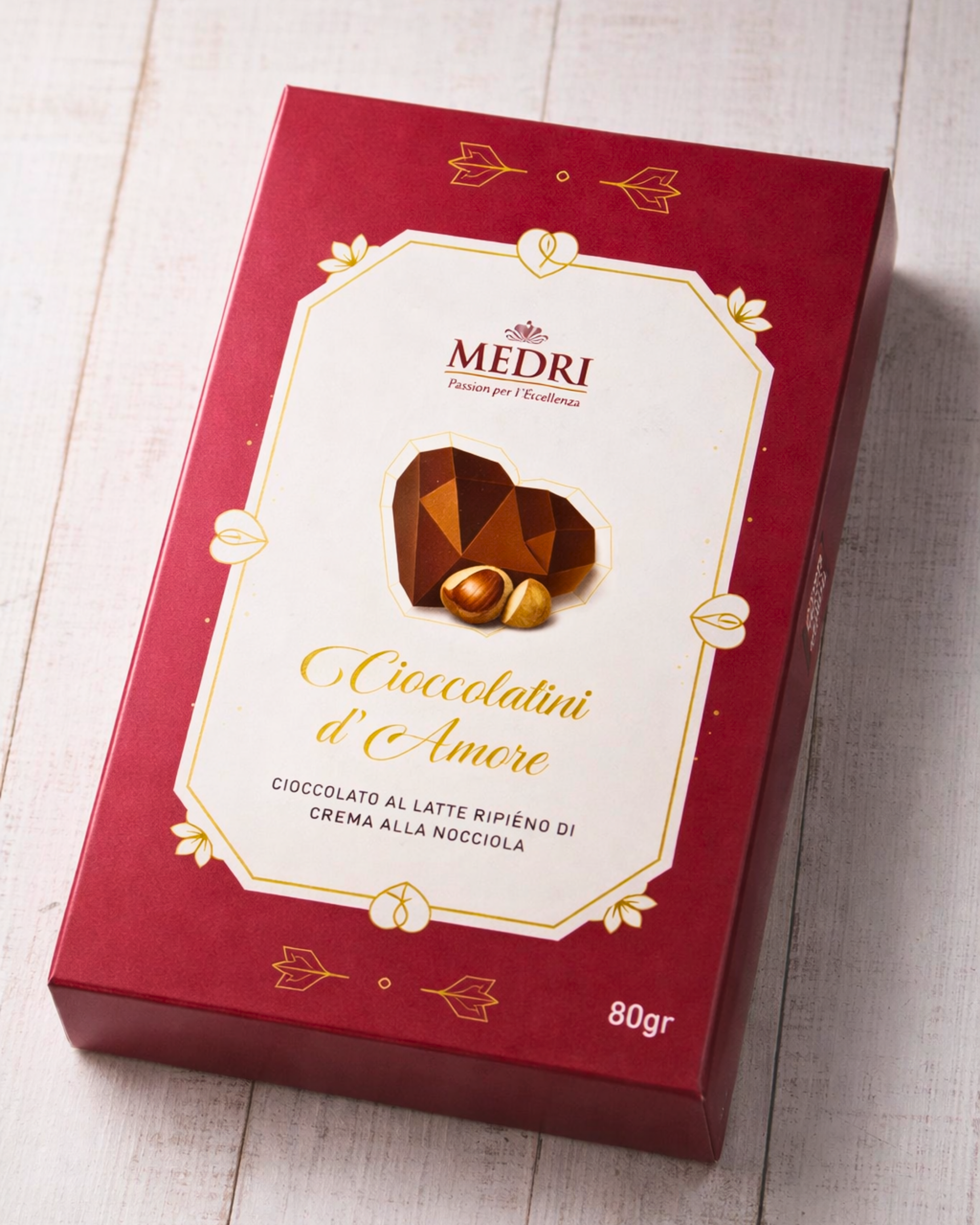 Assorted Medri Tiramisu Cafe Cioccolatini d’Amore hazelnut chocolates in a box, 8 pieces, 80g.