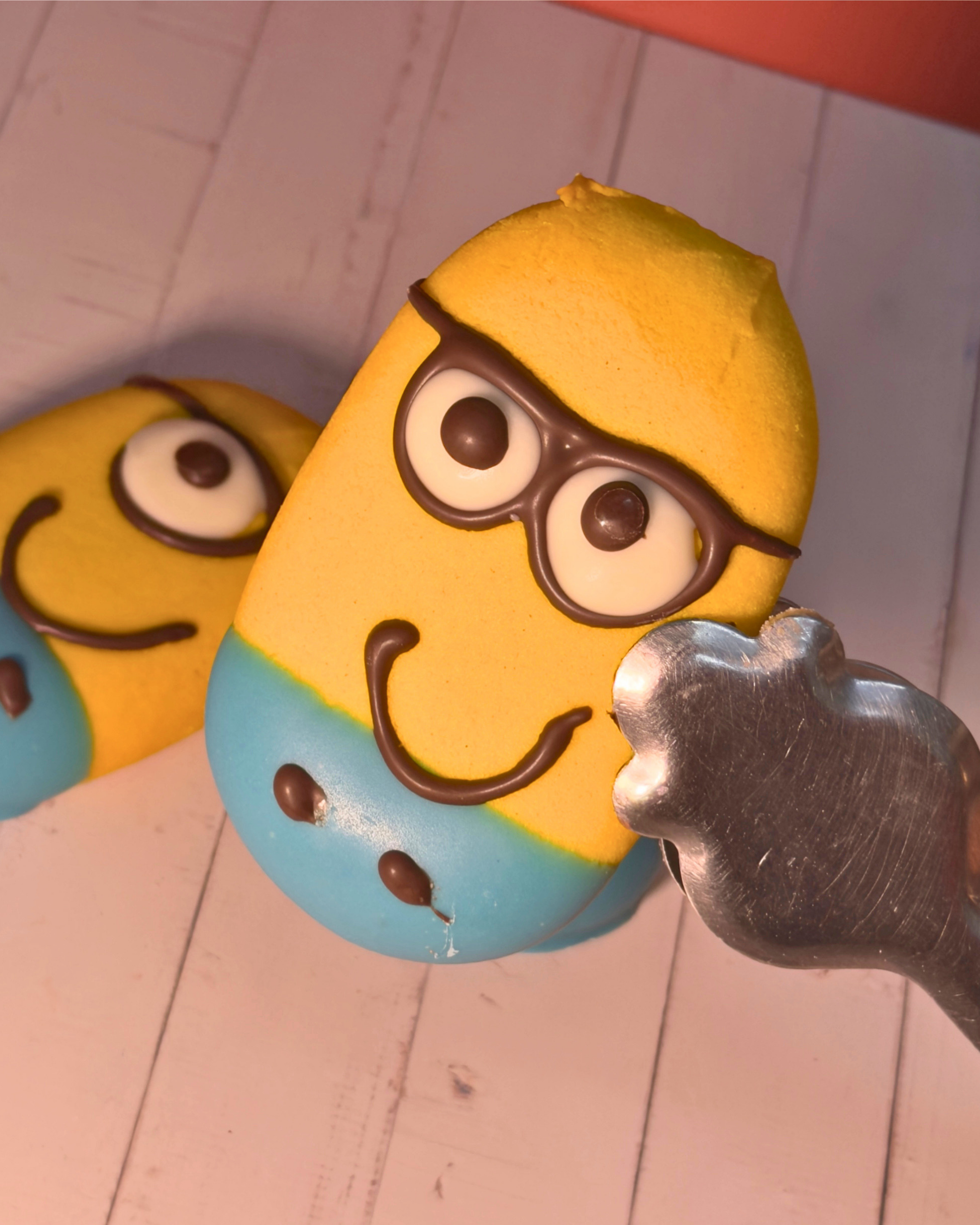 Medri Tiramisu Cafe Minions chocolate-filled pastries with playful Minions design and creamy chocolate filling.