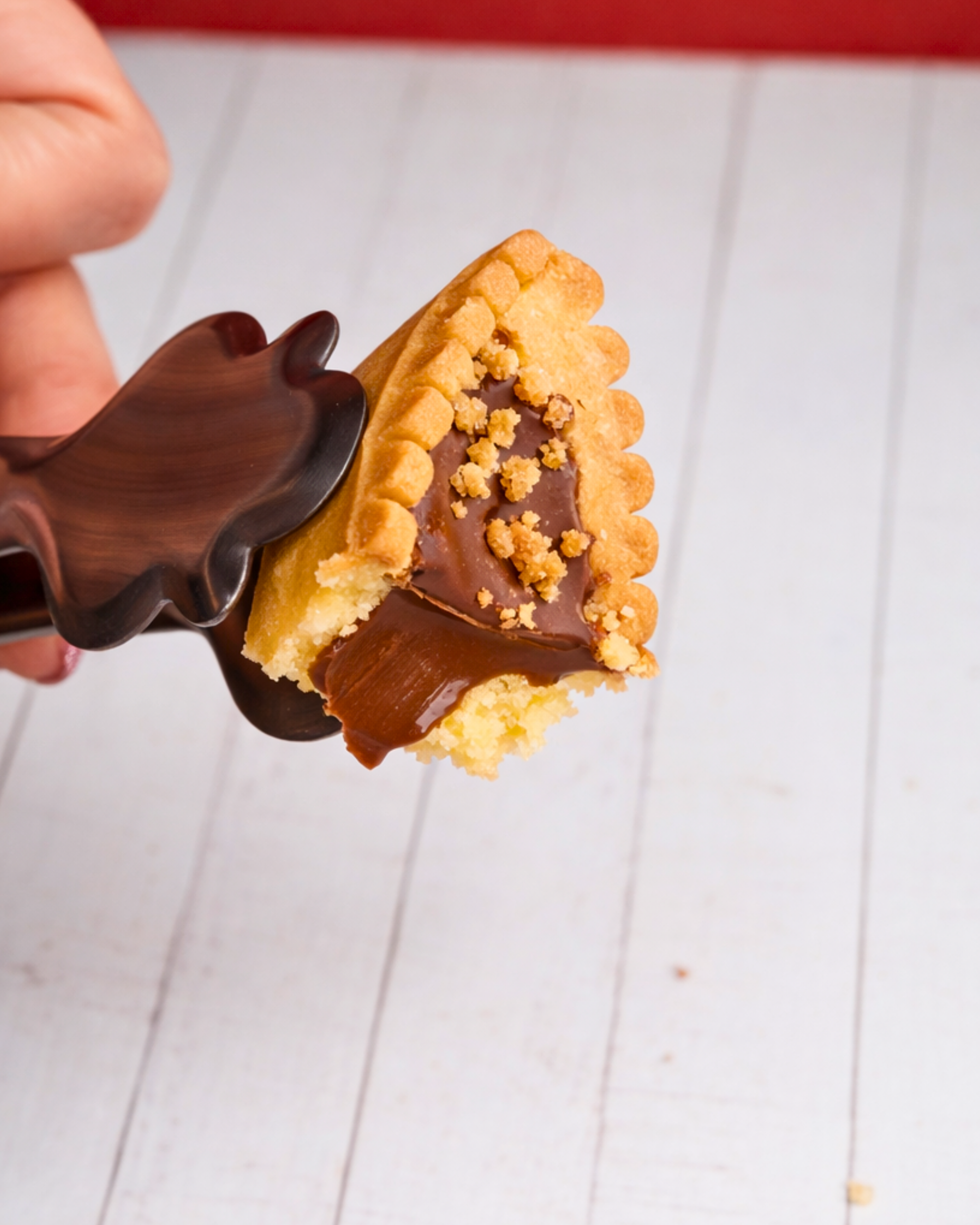 Medri Barchetta Choco chocolate box with assorted chocolates in elegant packaging.